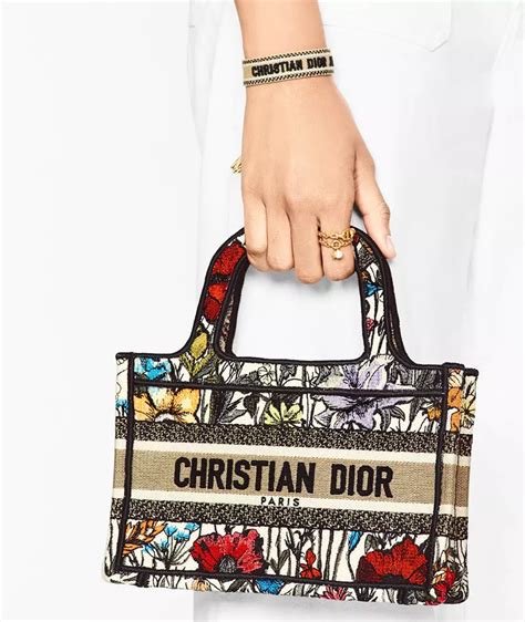 dior flower handbag|best dior handbags 2022.